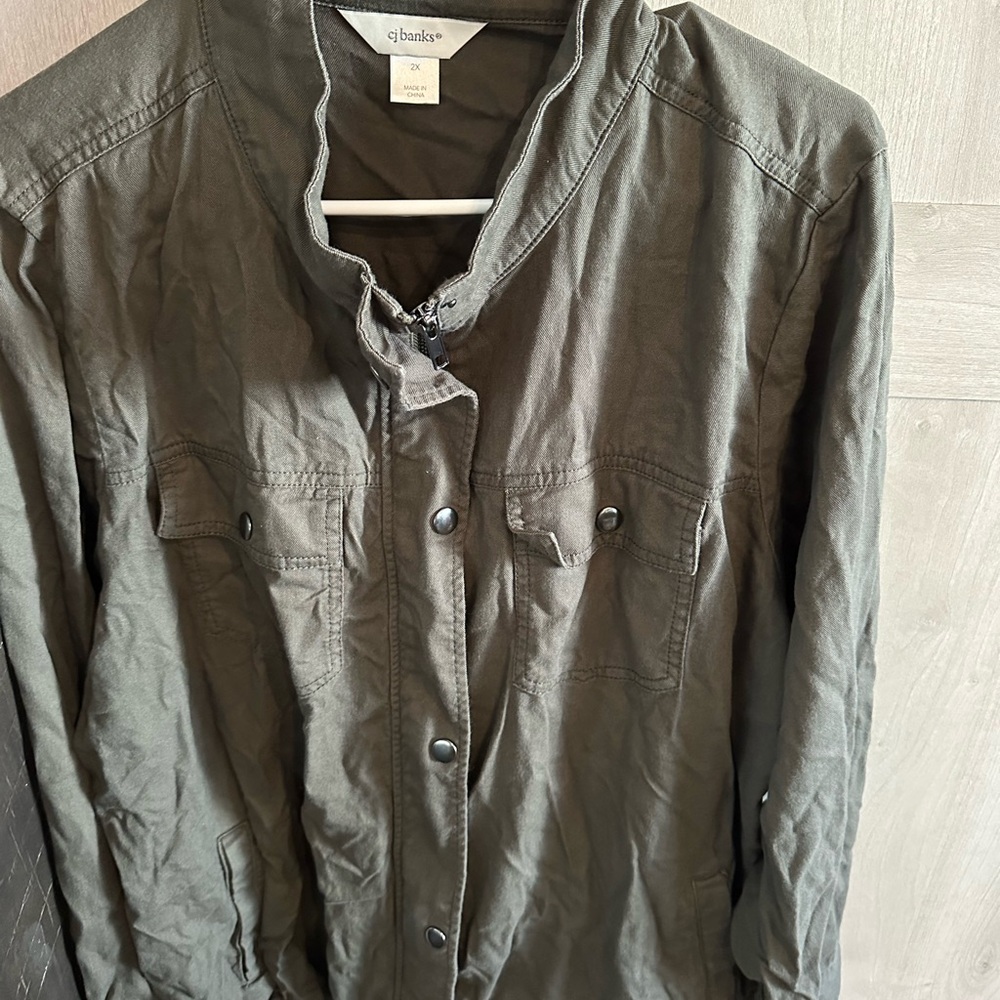 Cute cargo jacket is very comfortable yet very stylish